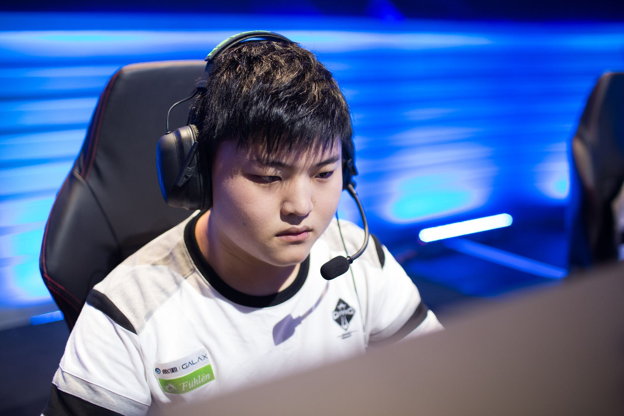 罗那这样以 罗那这样以