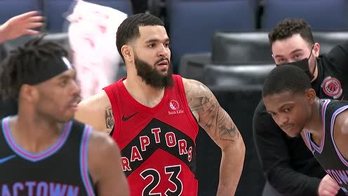 同比赛中有 同比赛中有