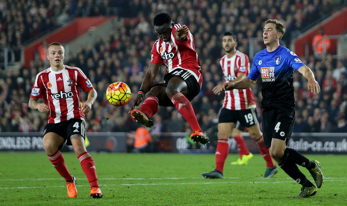 特別是在 特別是在