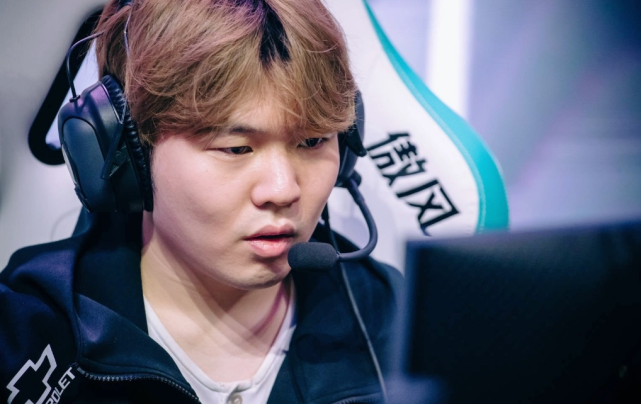 在比赛中往 在比赛中往