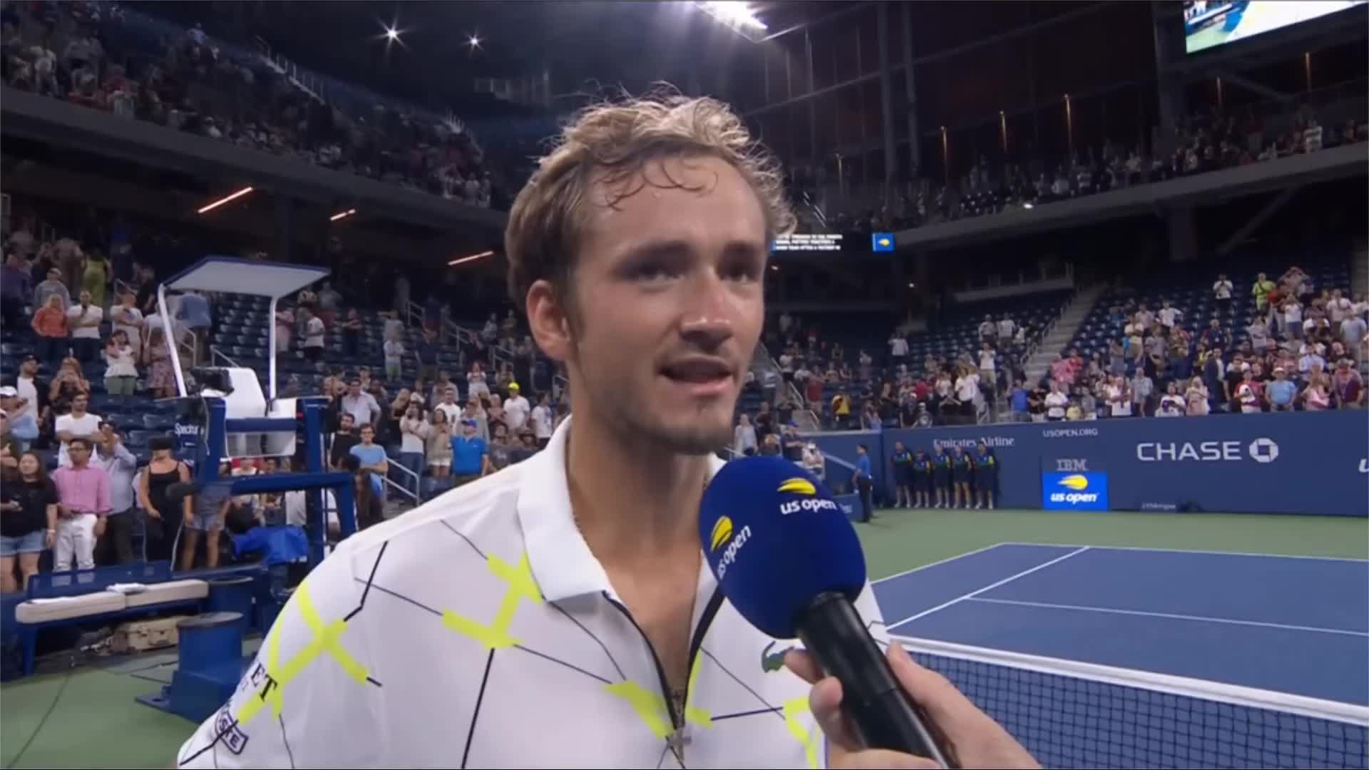 球商业化背 球商业化背