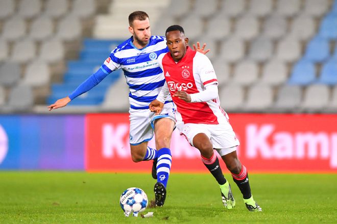 队的核心象 队的核心象