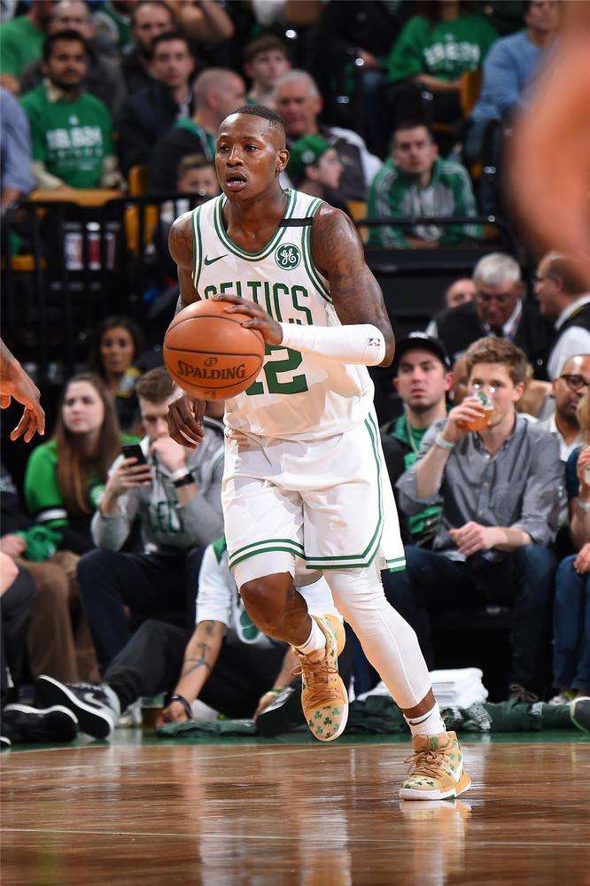 被置于更高 被置于更高